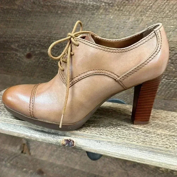 FRANCO SARTO IZARO, WHISKEY BROWN LEARHER SIZE 6.5 - Picture 1 of 12